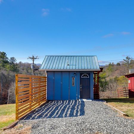 Marshall Studio With Loft, Hot Tub And Views! Eksteriør bilde